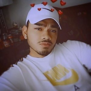 Meet your Posher, Diego